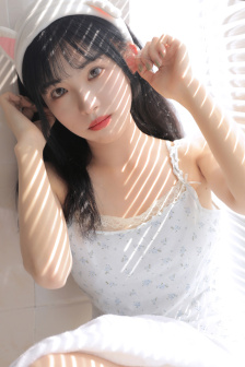 等不及在车里就来开始了视频